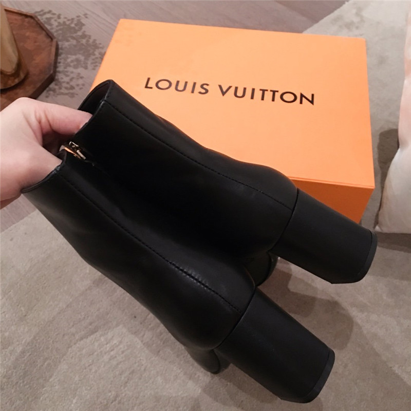 Louis Vuitton 1AAQU1 Kensington Chelsea Boot , Black, Confirm