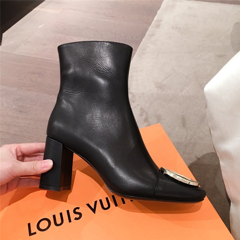 Louis Vuitton Star Trail Boot High Street Dupes – Ironic Jess