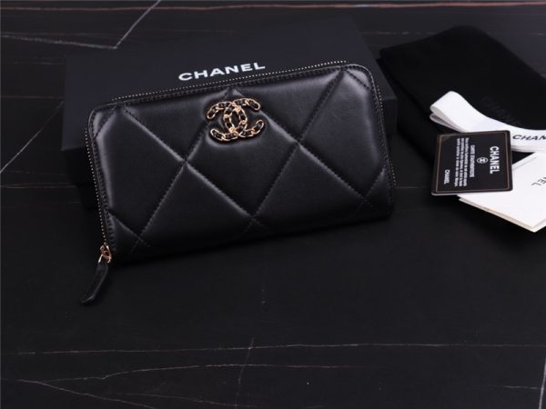 Chanel wallet women