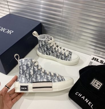 dior couple sneakers