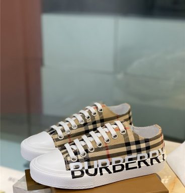Burberry sneakers women