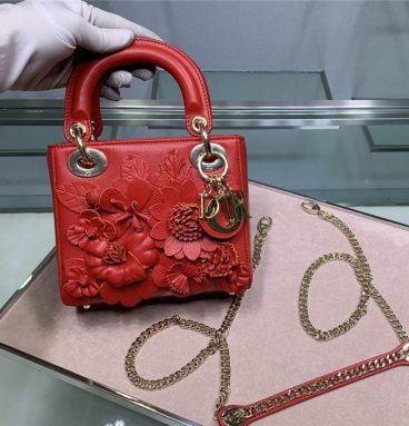 lady dior relief flower bag red