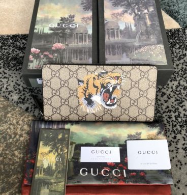 gucci wallet men tiger