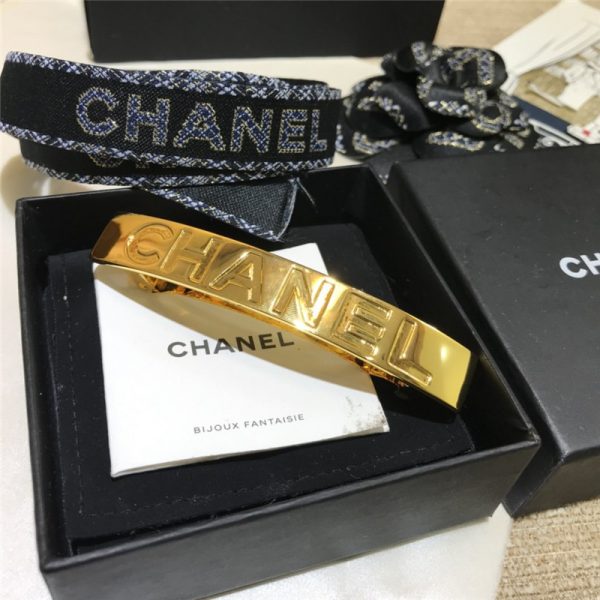 Chanel Vintage Hair Clip