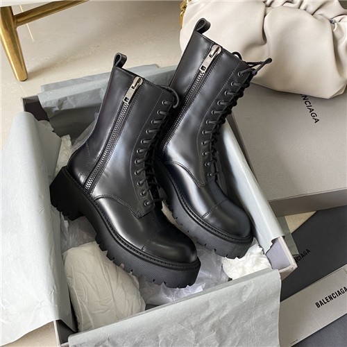 Balenciag Martin boots replica shoes
