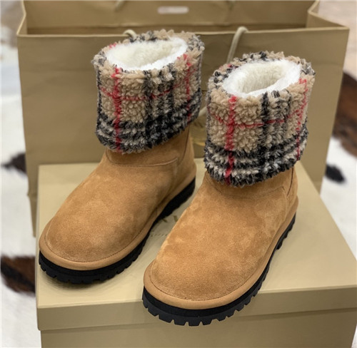 burberry snow boots