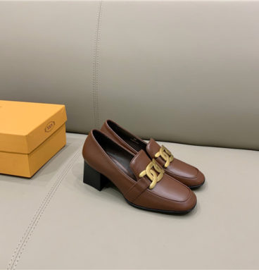 tod's chunky loafers