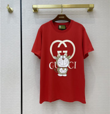 gucci logo red short sleeve