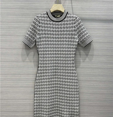 fendi ff short sleeve knitted dress