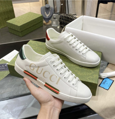 womens gucci white leather sneakers