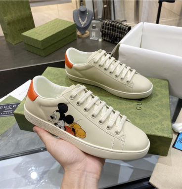 womens gucci white leather sneakers