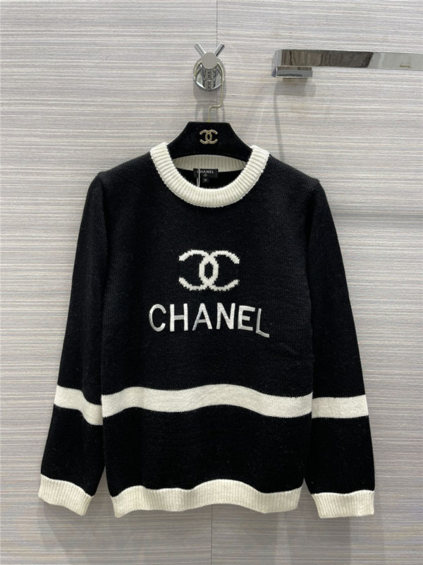 chanel embroidered letter knitted sweater