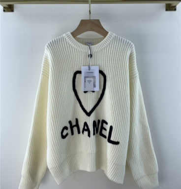 chanel round neck knitted sweater