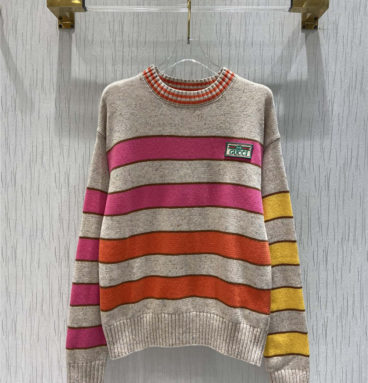 gucci embroidered patch sweater
