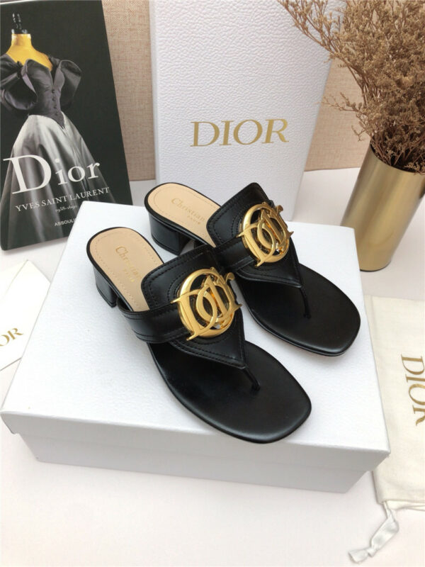 dior CD logo flat thong sandals