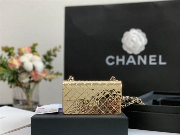 chanel limited gold flap bag