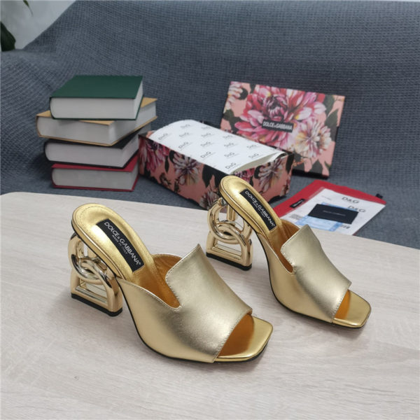 dolce & gabbana DG logo gold heel slippers