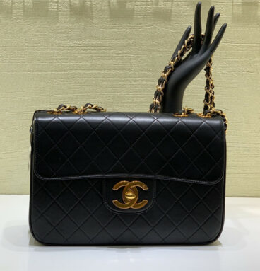 chanel chain limited gold buckle bag