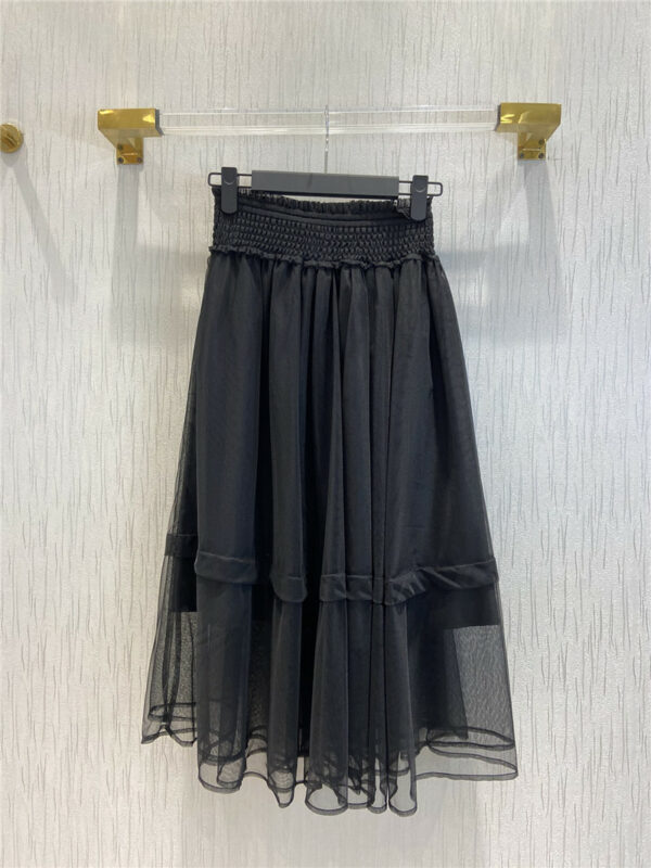 dior elastic waist puff skirt