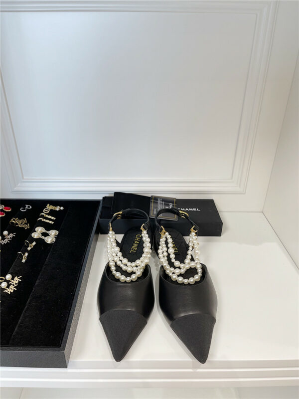 chanel pearl sandals