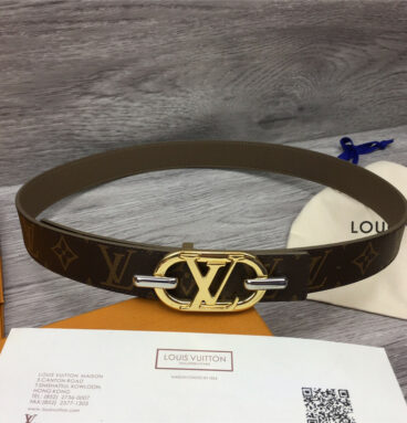 louis vuitton LV logo buckle leather belt