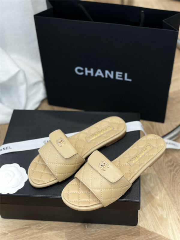 chanel classic flat slippers