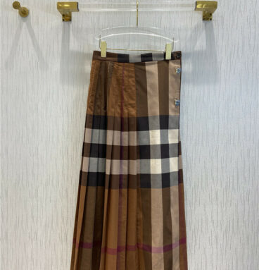 burberry classic check high waist skirt