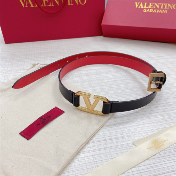 valentino V buckle belt