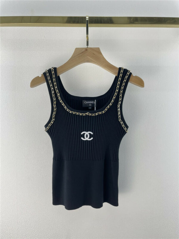 chanel chain embroidered logo knitted vest