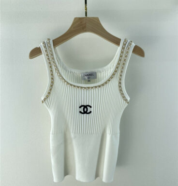 chanel chain embroidered logo knitted vest