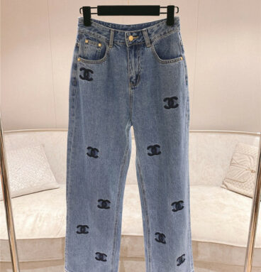 chanel logo high waist ripped jeans