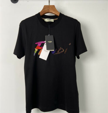 fendi logo embroidered t shirt