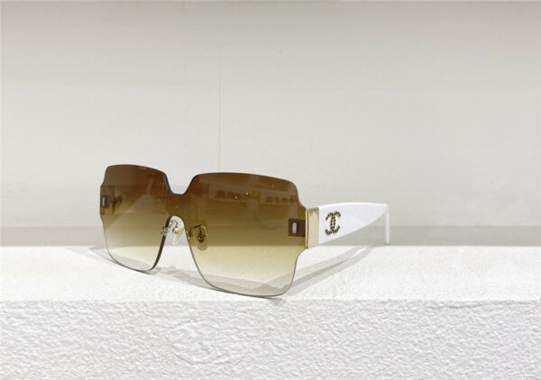 chanel all-in-one shield sunglasses