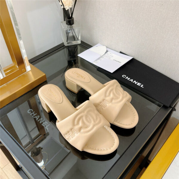 chanel chunky heel sandals slippers