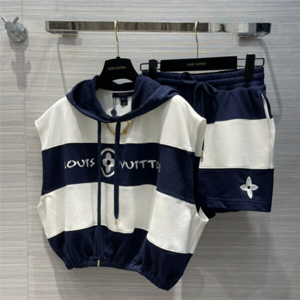 louis vuitton lv hooded sweater shorts suit