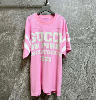 gucci pink cracked t shirt
