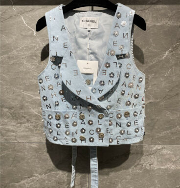 chanel sequined letter print vest