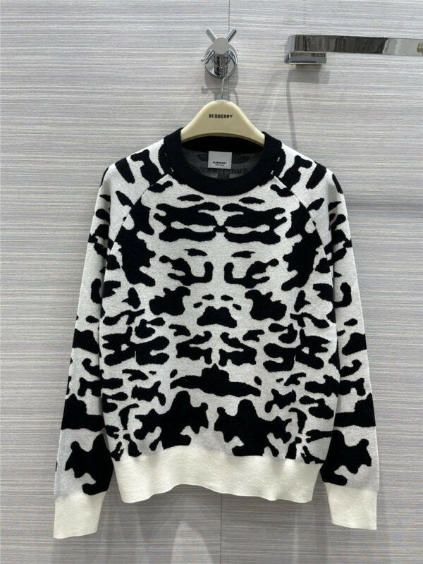 burberry cow knitted sweater