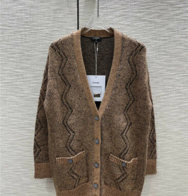 chanel V-neck knitted cardigan