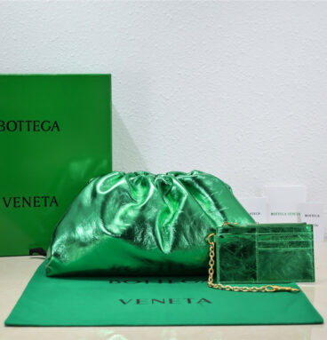 bottega veneta the pouch bag green