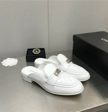 chanel leather slippers womens