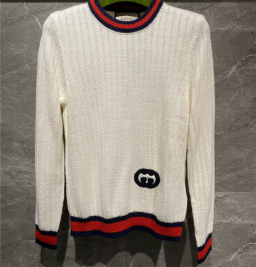 gucci gg letter cutout sweater