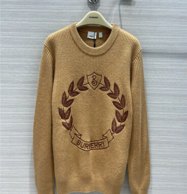 burberry embroidered 3D logo crewneck sweater