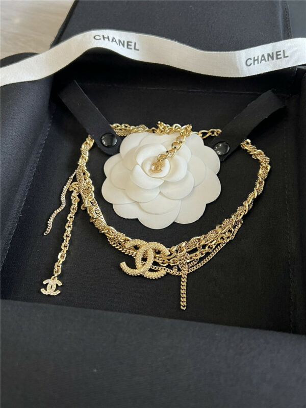 chanel CC gold fringe necklace