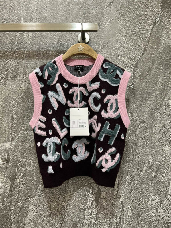 chanel logo embroidery vest top