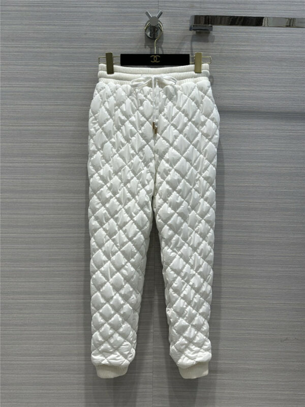 chanel coco neige quilted cotton casual pants