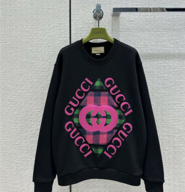 gucci pink plaid logo crew neck sweatshirt