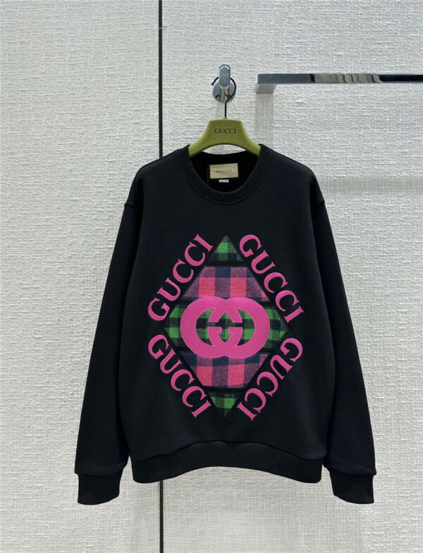 gucci pink plaid logo crew neck sweatshirt