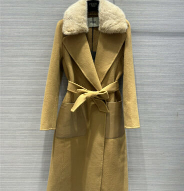 fendi classic mink fur collar coat