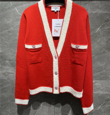 Chanel color matching V-neck knitted cardigan